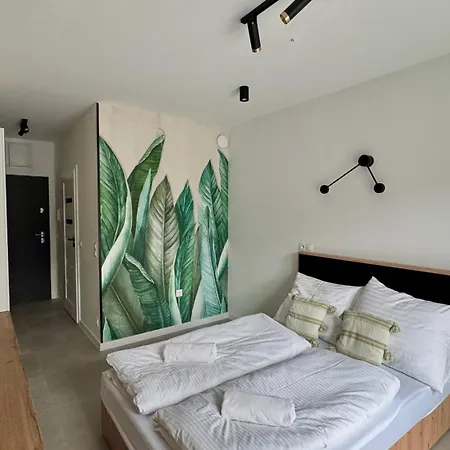 Mikroapartamenty Garden Aparthotel *